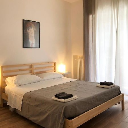 Italien Chic, Camera Con Bagni Condivisi Bari Exterior photo