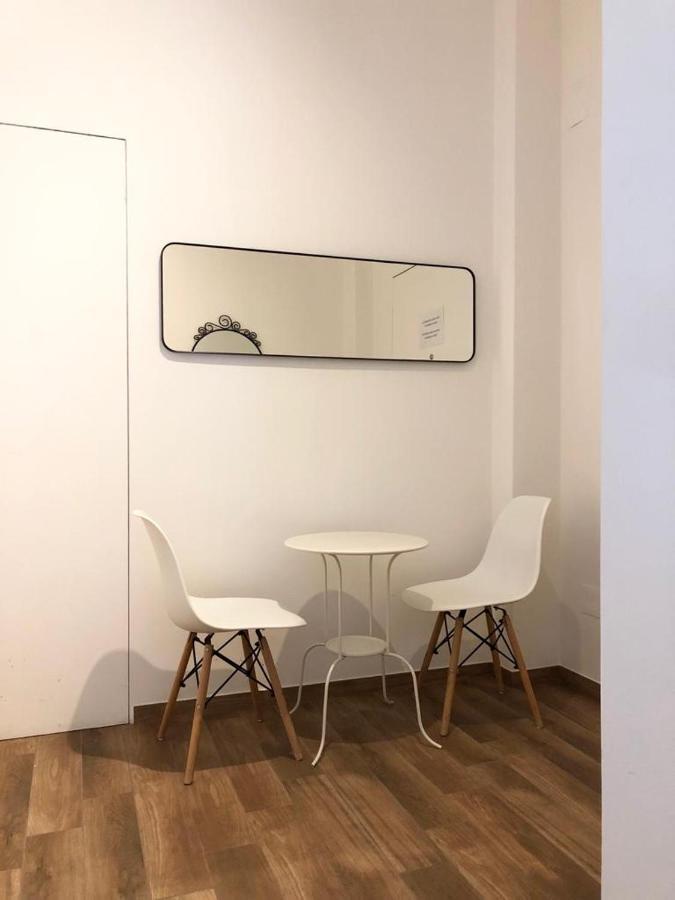 Italien Chic, Camera Con Bagni Condivisi Bari Exterior photo